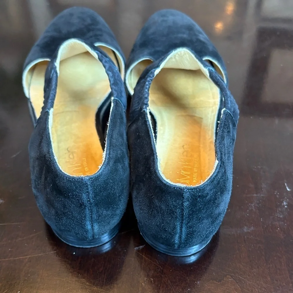 🐓 Calvin Klein Black Suede Flats: